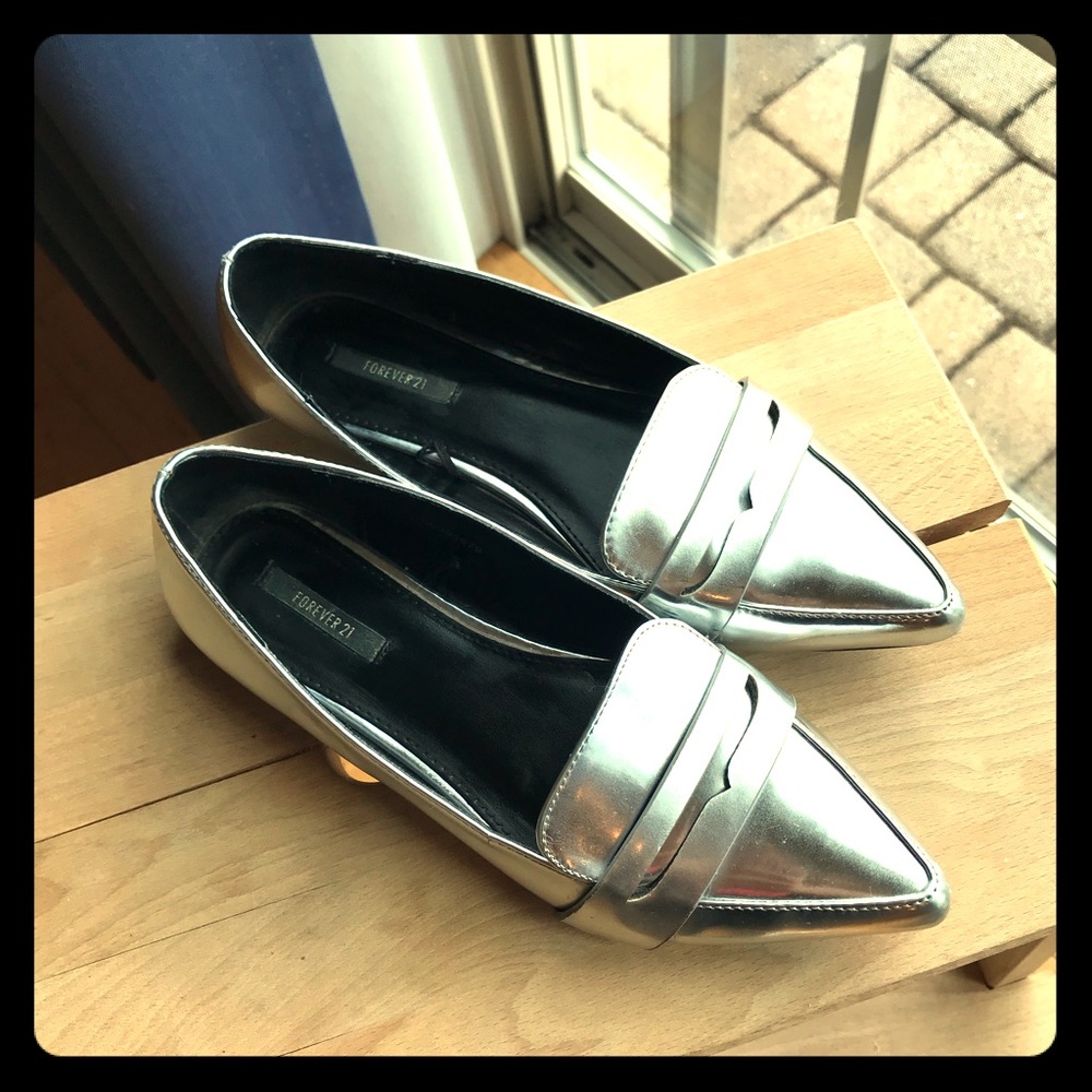 Silver flats