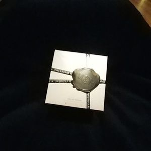 Flower Bomb women's Parfum 1 fluid oz