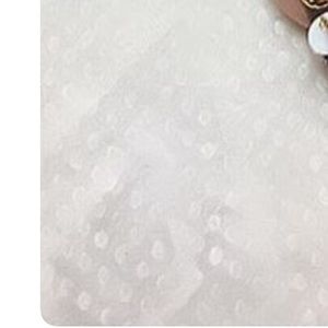 Meet your Posher, Liz