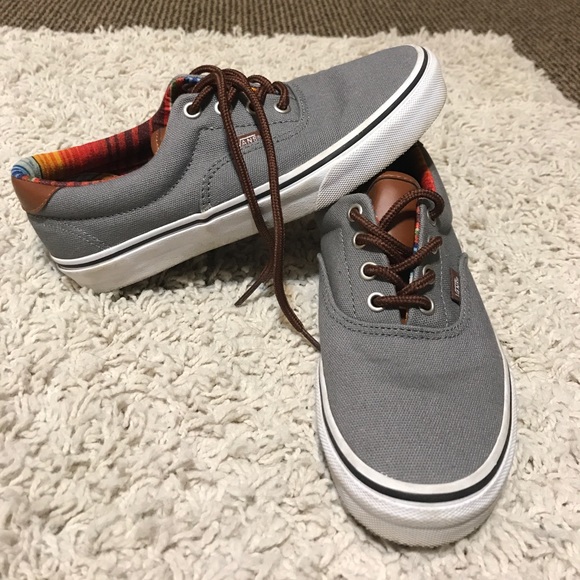 inside of vans shoes