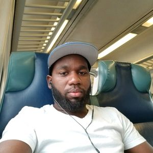 Meet your Posher, Kenold