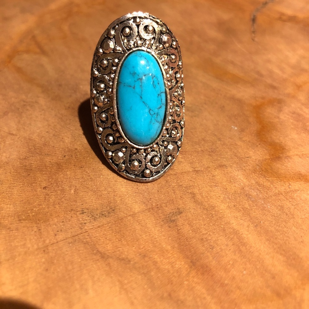 Costume jewelry fake turquoise, adjustable ring 🦋