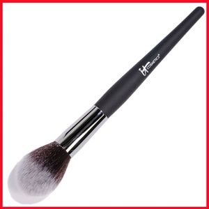 IT cosmetics brush #14