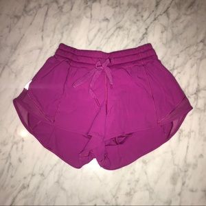 Fuchsia/Magenta Lululemon hotty hot shorts
