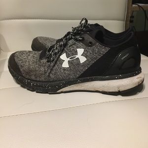 Under Armour Bandit(SALE)