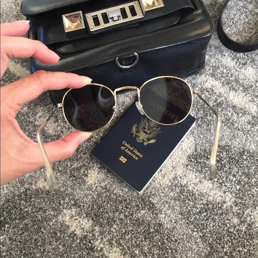LAST PAIR 💛 Purple Rounded Mirrored Fashion Sunglasses + Case - Picture 8 of 8