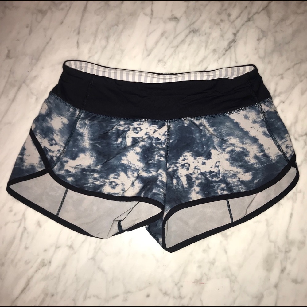 Size 4 Lululemon speed shorts