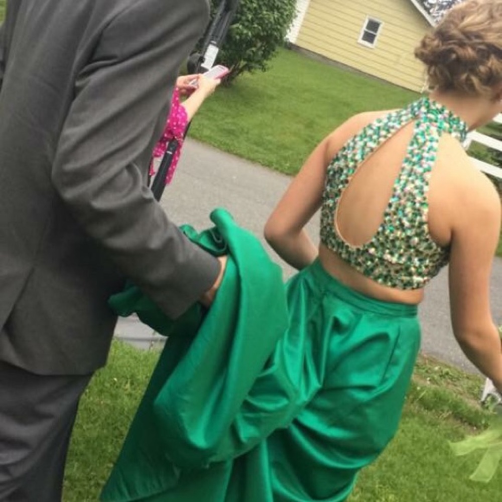Sherri Hill prom dress