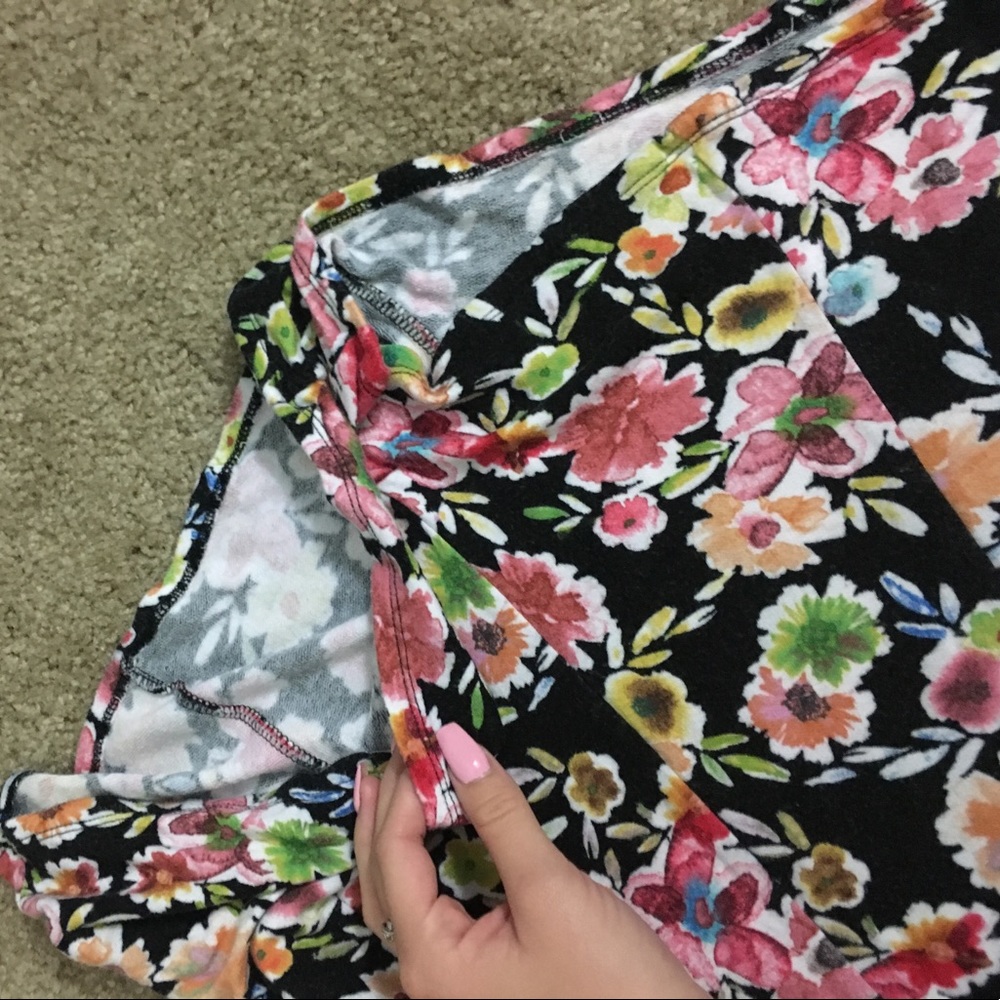 Floral romper - Picture 3 of 3
