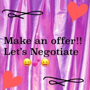 MAKE AN OFFER! WILLING TO NEGOTIATE 💋😋