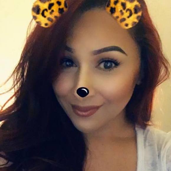 Meet your Posher, Melissa - Picture 1 of 1