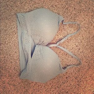 32D Victoria’s Secret bra.