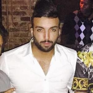 Meet your Posher, Omar