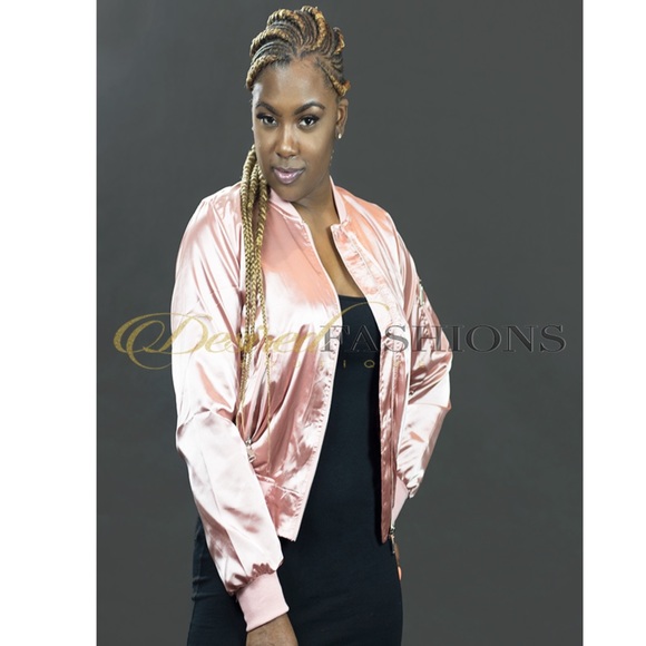 Spring Bomber Jacket | Blush - Picture 2 of 4