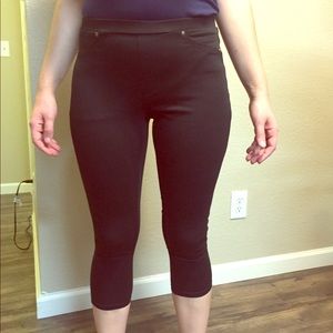 Black & white jogging