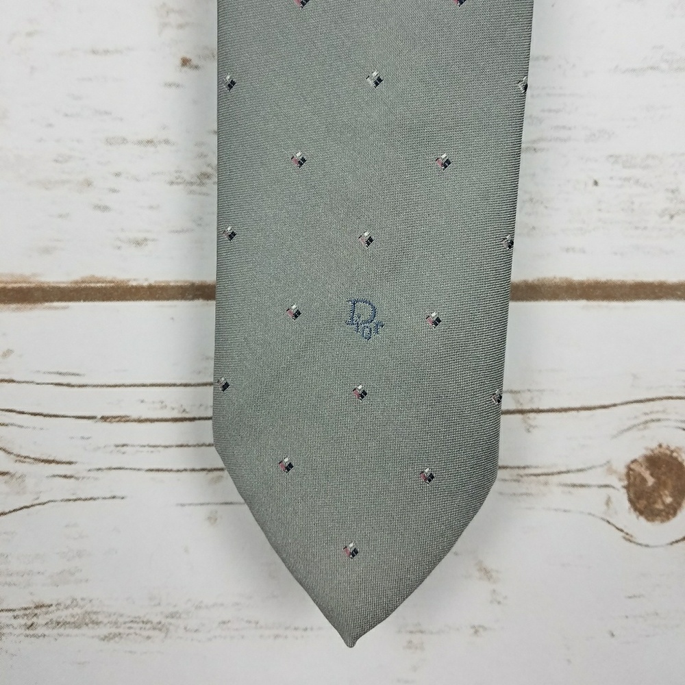 Christian Dior Gray Tie 58.5" Long