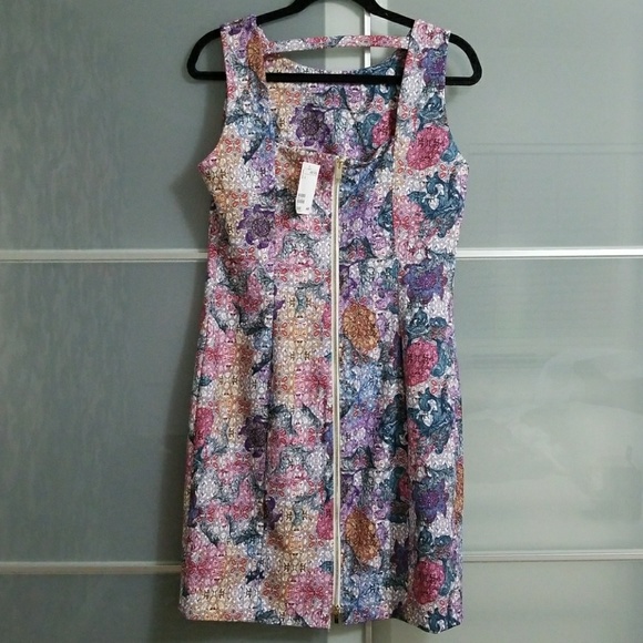 Florral Dress - Picture 2 of 3