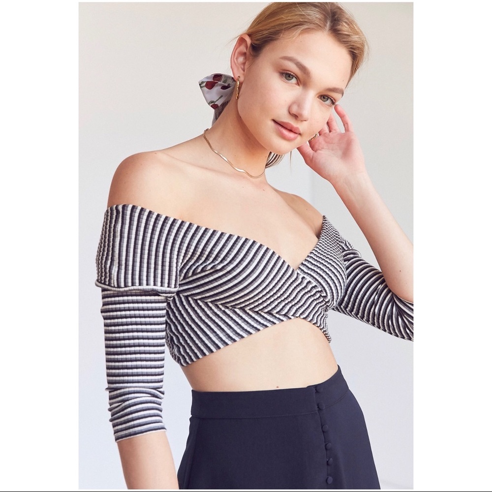 UO Kimchi Blue Twisted Warp Around Crop Top