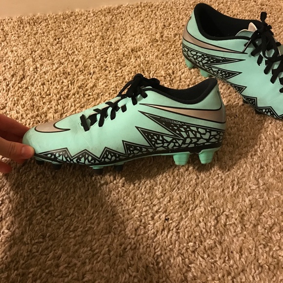 Nike hypervenom soccer cleats - Picture 2 of 2