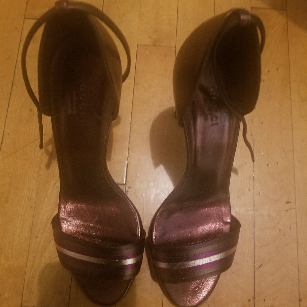 Authentic Gucci shoes