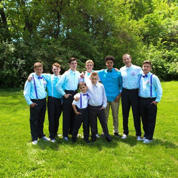 Meet your Posher, Tyshawn - Picture 1 of 1