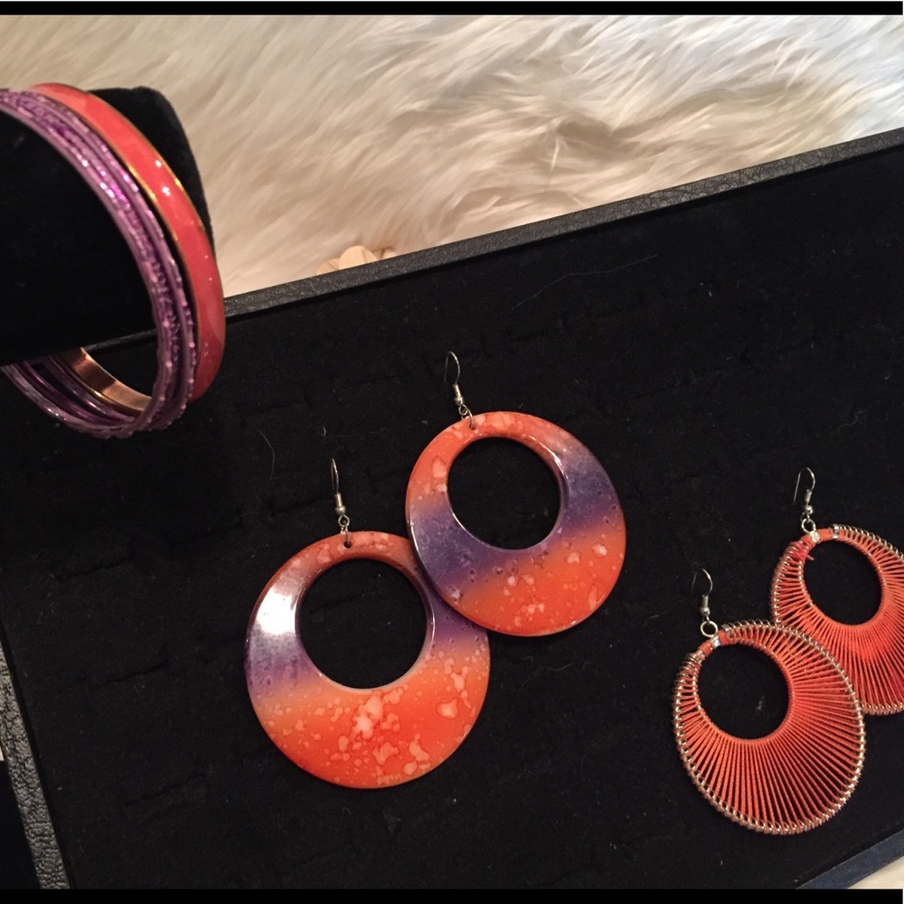 Bundle of earrings and bracelets