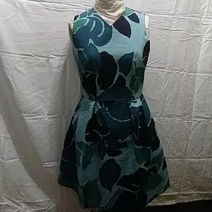 Blue v-neck flower dress