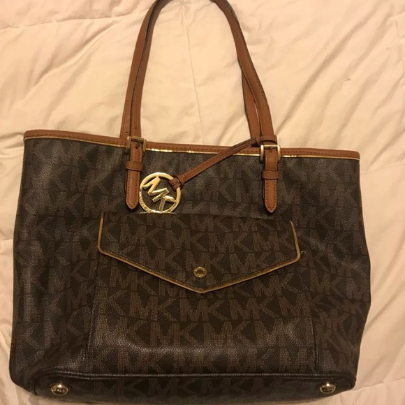 Michael Kors Purse - Picture 2 of 3
