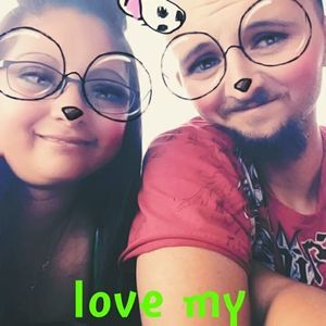 Meet your Posher, Carmela