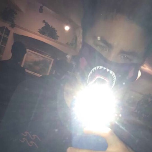 Meet your Posher, Alex - Picture 1 of 1