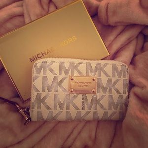 Michael Kors wallet