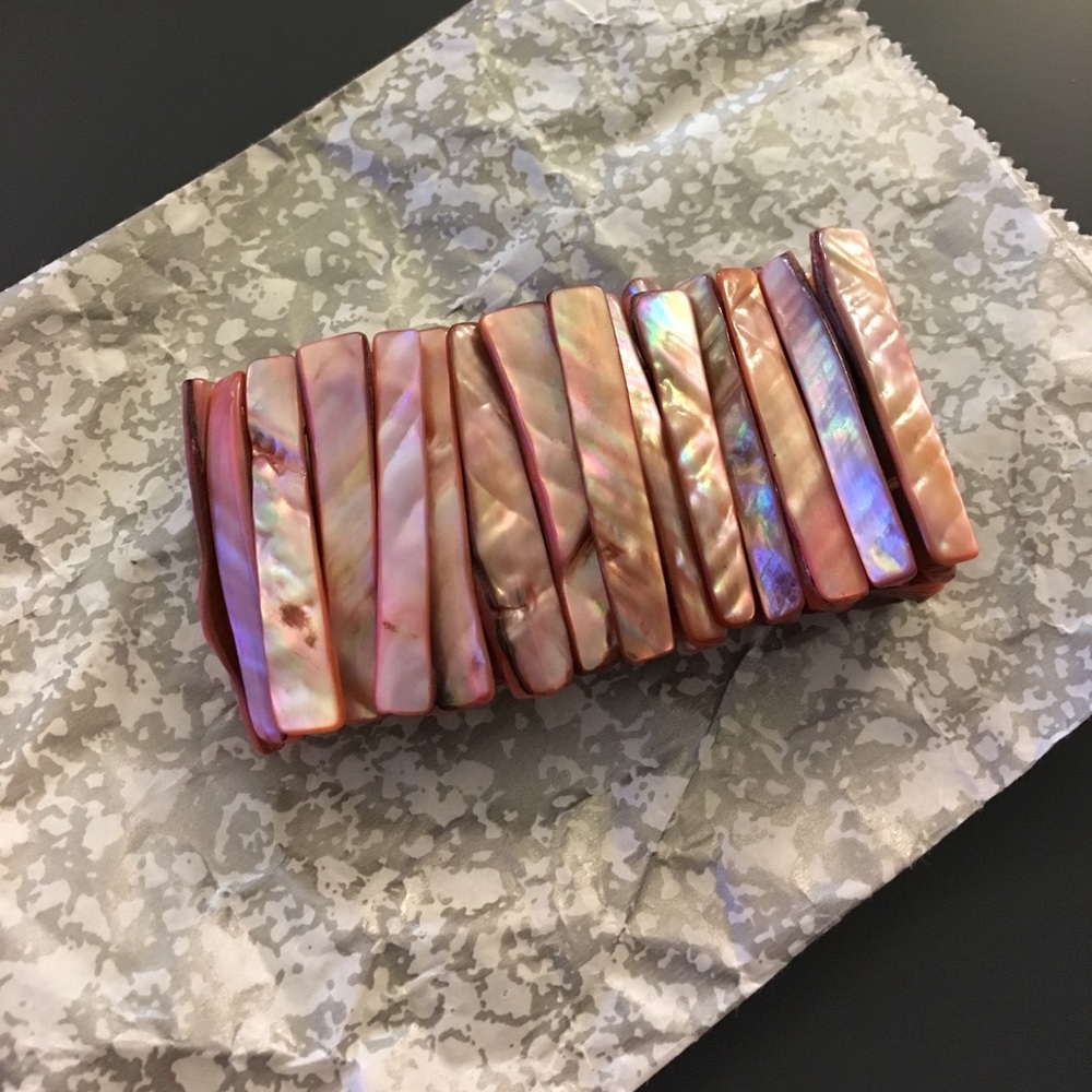 Pink Pearl Shell Bracelet