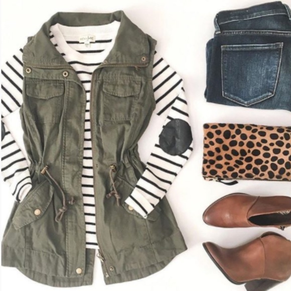 $20 Mystery Box Outfit Sizes XS-4X & Juniors - Picture 10 of 15