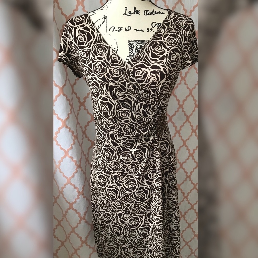 Brown & cream rose dress with beaded accent