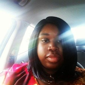 Meet your Posher, Latoya