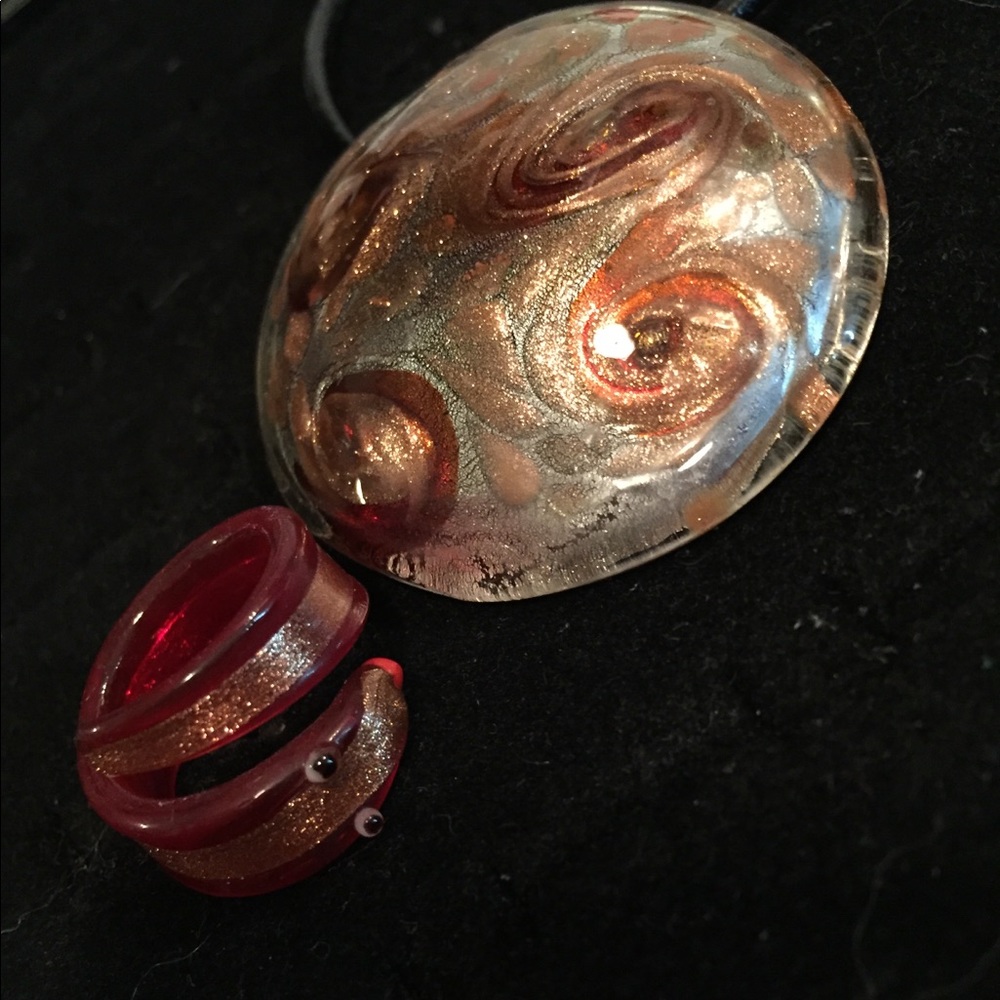 Pyrex hand-made ring/pendant set - Picture 2 of 3