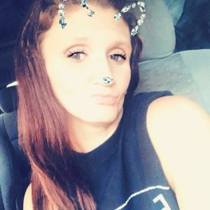 Meet your Posher, Katina