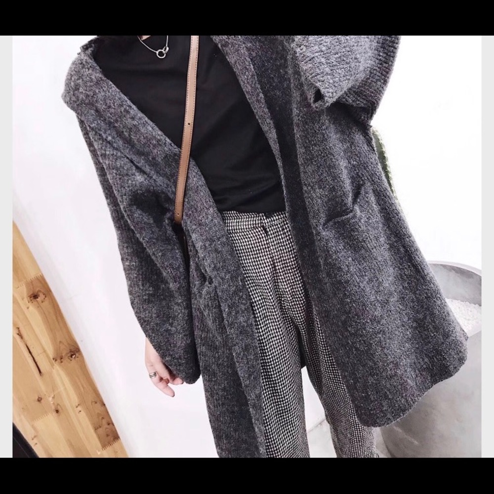 😈😈 Super warm grey coat.