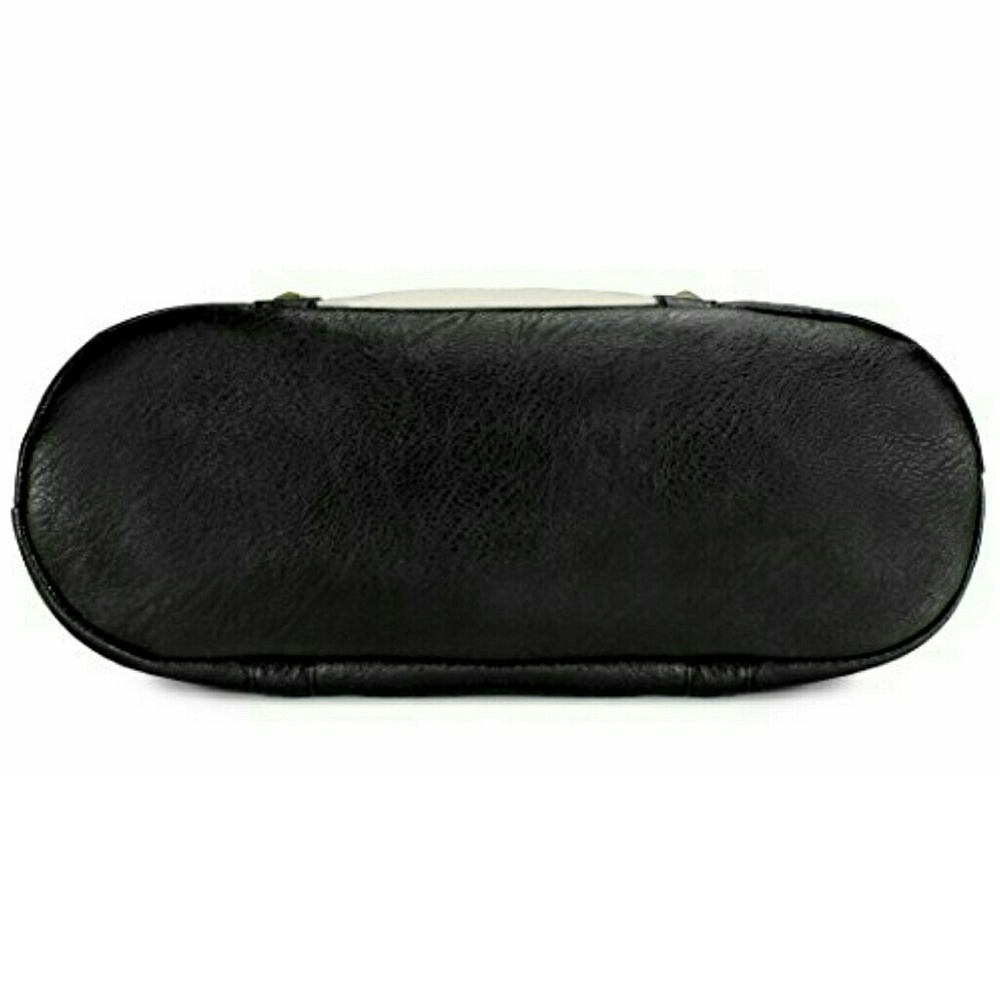 NWT! TRENDY HANDBAG ❤️ - Picture 5 of 7