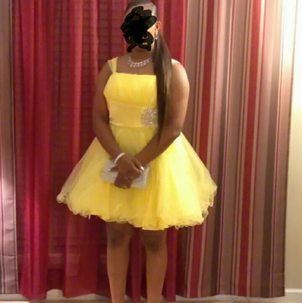 Yellow Homecoming or prom dress