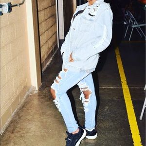 Meet your Posher, Aniyas