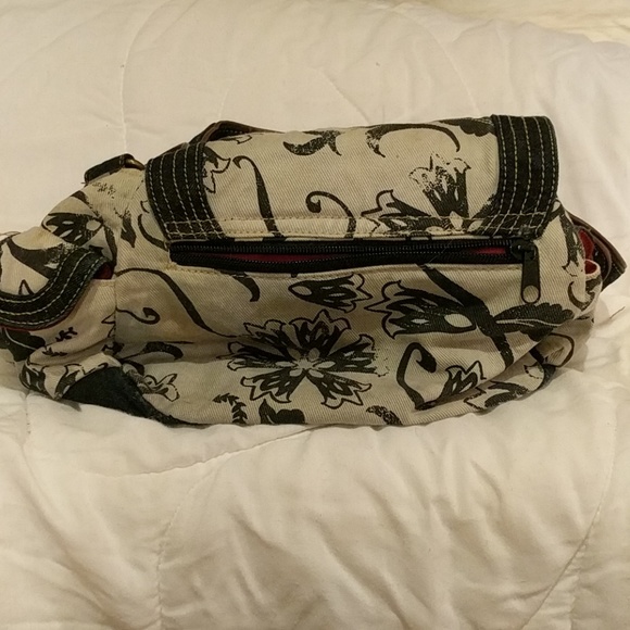 Purse - Picture 4 of 4