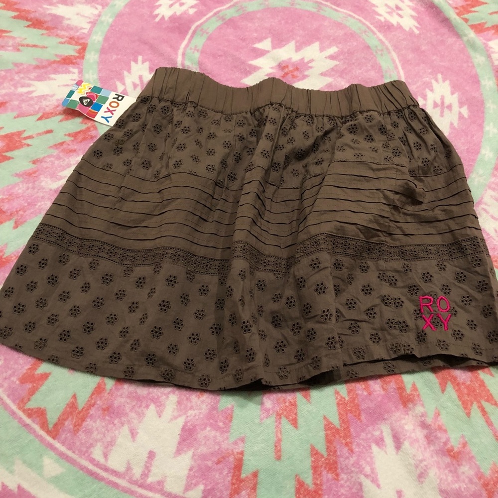 Roxy skirt/ brand new