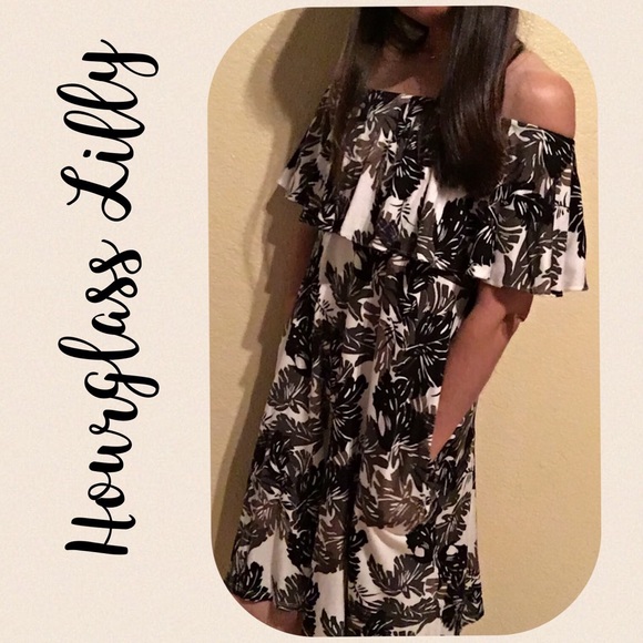 ❤️SALE❤️ Off Shoulder Aloha Print Dress w/ Pockets - Picture 1 of 2