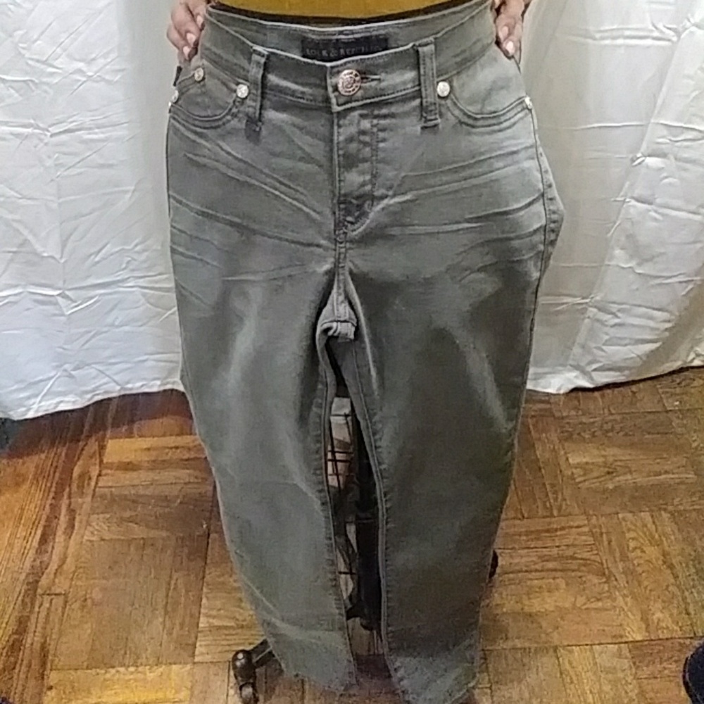 Grey jeans