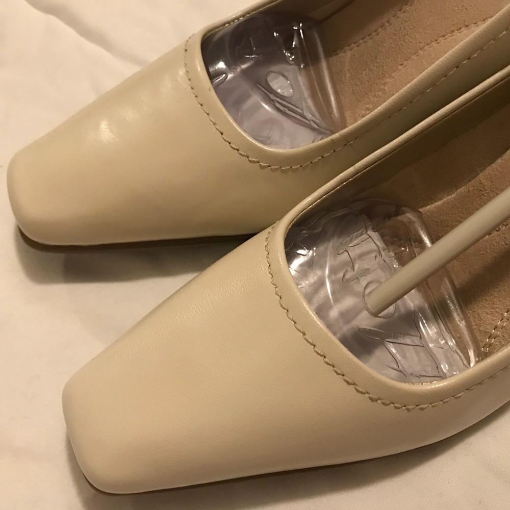 Aerosoles Creme 2 inch Heel