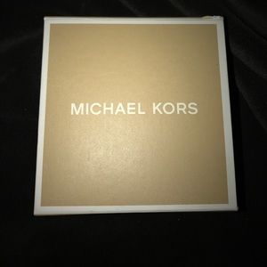 Michael Kors puffball