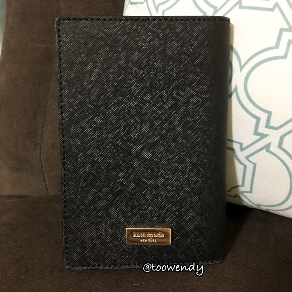 Kate Spade Jazz Things Up Passport Holder - Picture 2 of 3