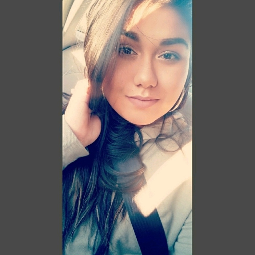 Meet your Posher, Julianna