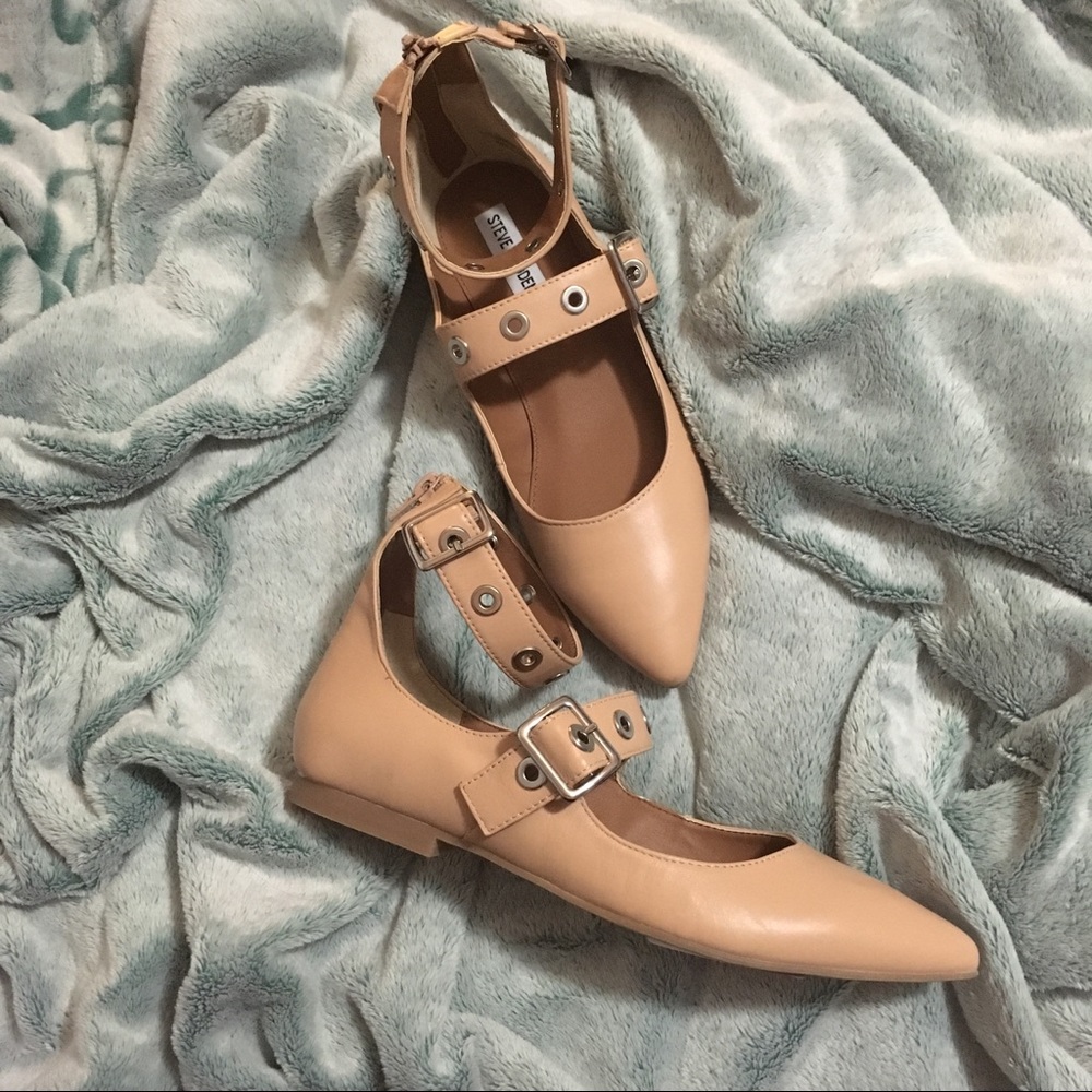 Steve Madden Flats sz 8.5